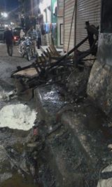 بالصور .. مصرع سيدة وإصابة طفلين في إنفجار إسطوانة بوتاجاز داخل محل أسماك ببني مزا ر