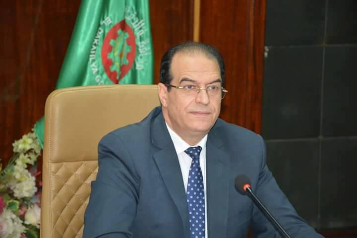 محافظ الدقهلية يقرر اغلاق إحدى وحدات مصنع سماد طلخا بعد تكرار انبعاث الأمونيا بالجو