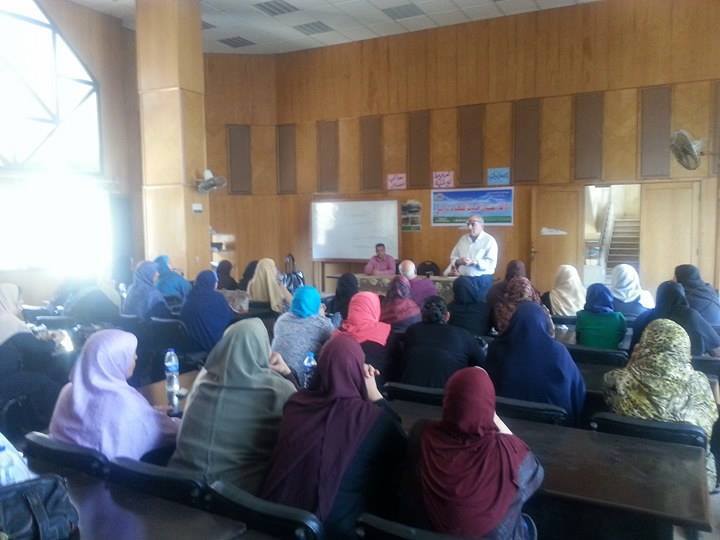 مناقشة ” الإرتقاء بمستوى الخدمات الصحية لمركز زفتى ” بنيل زفتى