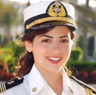 مروة اول فتاة مصرية تخترق المجال البحري