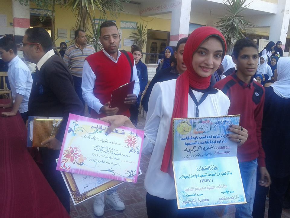 بالصور: فاعليات معرض ISEF التمهيدى بابوقرقاص 