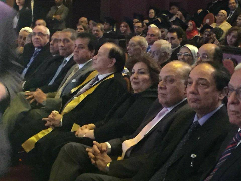 وزير التعــليم العالى والبحـث العلمى يشهد حفل خريجى جامعة النهضة دفعة 2017