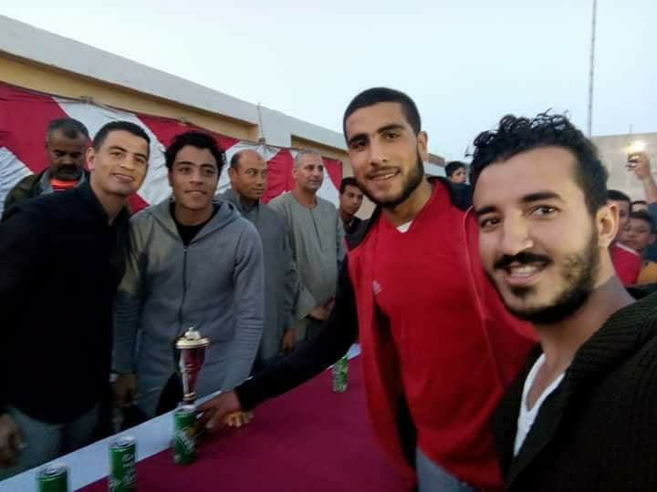 نجم الزمالك احمد توفيق يشيد بمهاجم فريق البيضاء