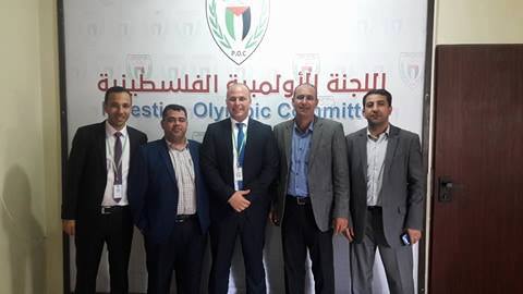 هلال القدس يستقبل وفدا كشفيا عربيا