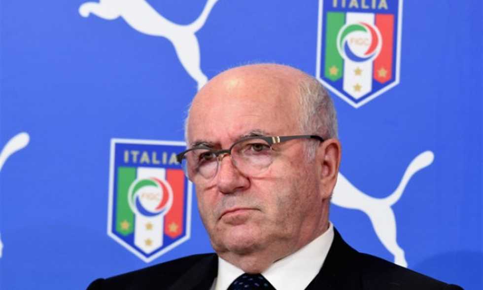 استقالة تافيكيو رئيس الاتحاد الايطالي لكرة القدم بعد فشل المنتخب
