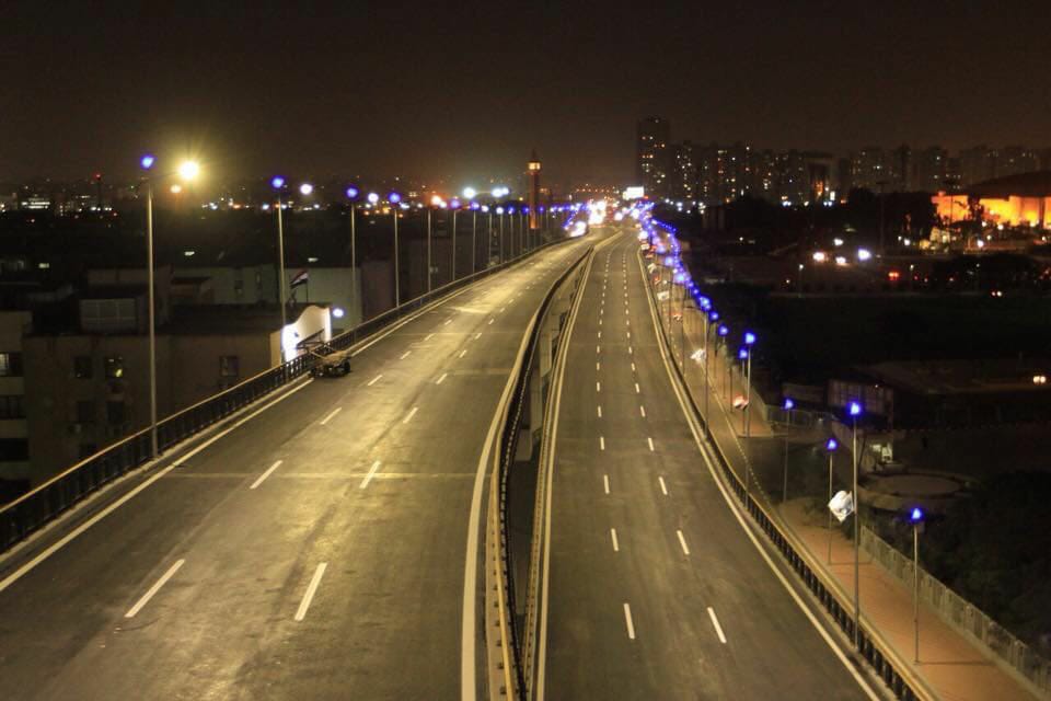 وزير الإسكان: تشغيل محور الفنجرى الجنوبى تجريبيا الأسبوع المقبل لتخفيف العبء المرورى على محاور القاهرة