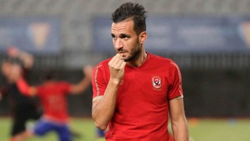 معلول يؤدي تدريبات تأهليه بمران الأهلي