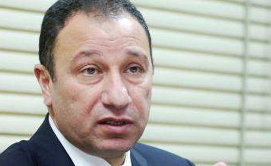دعم”رجال الأعمال”يضع الخطيب في موقف حرج مع أعضاء الأهلي