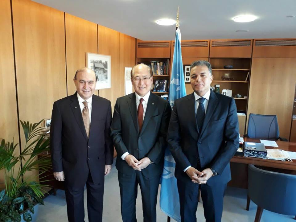 عرفات ومميش يلتقيان الأمين العام للمنظمة البحرية الدولية في العاصمة البريطانية لندن