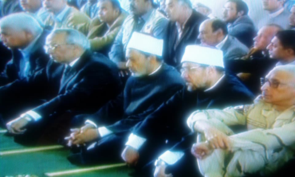 بالصور :شيخ الازهر والمفتى ووزير الأوقاف يصلان مسجد الروضة لأداء صلاة الجمعة