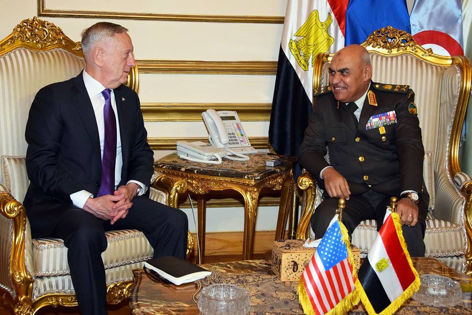 صدقى صبحى يستقبل جيمس ماتيس وزير الدفاع الأمريكى 