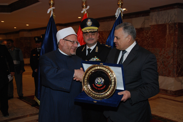 أكاديمية الشرطة تستضيف شباب 11 جامعة وطلبة الكلية الحربية