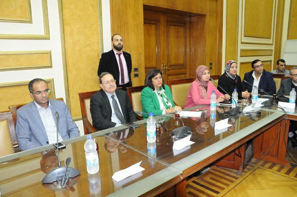 وزارة الإسكان تنظم ورشة عمل بحضور شركات المقاولات المؤهلة لتنفيذ مشروعات الصرف الصحى بالدقهلية والشرقية والبحيرة
