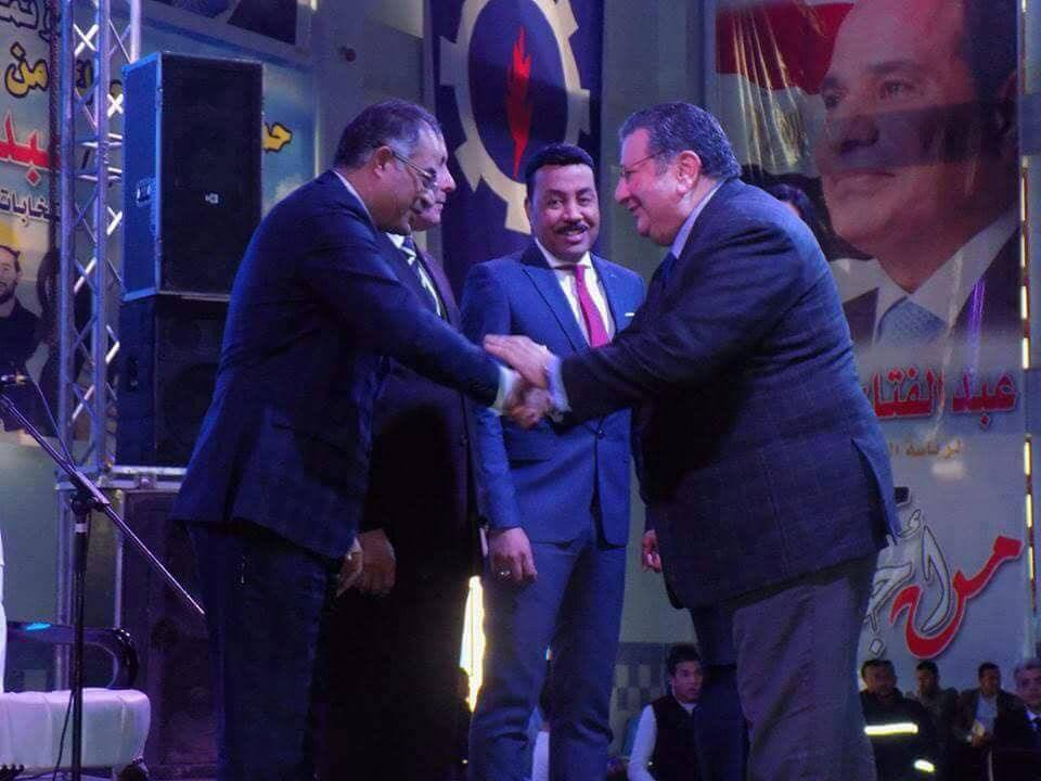 القبائل العربية والمصرية تشارك مع حملة كلنا معاك لتأييد ترشح السيسى لفترة رئاسية ثانية ‏