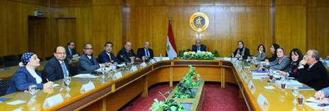 ”قابيل” يصدر قراراً باستمرار فرض رسم الصادر علي صادرات قصاصات وفضلات الاقمشة لمدة عام