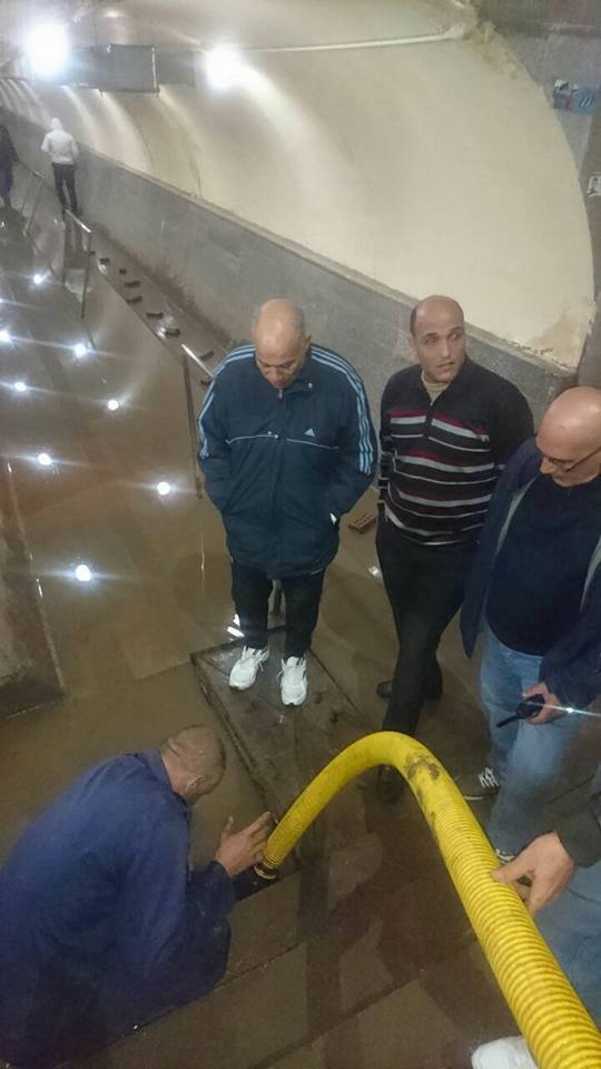 عبد السميع تفقد نفق الشون وذلك لبحث مشكلة النفق والعمل علي حلها