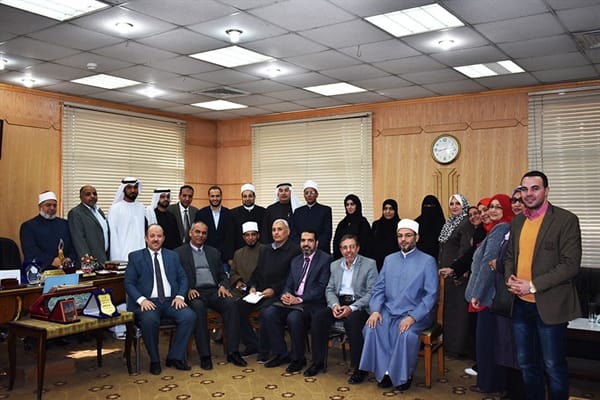 وفد اماراتي يزور قطاع المعاهد الأزهرية لنقل وتبادل الخبرات والتعاون بين الجانبين