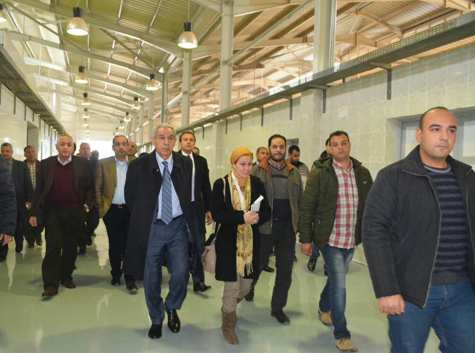 قابيل يقوم بجولة مفاجئة لموقع مدينة الجلود الجديدة بالروبيكى