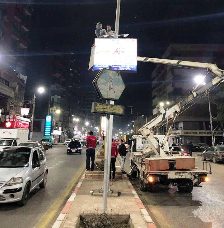 محافظ سوهاج يشهد تركيب 53 كاميرا مراقبة بشوارع المحافظة