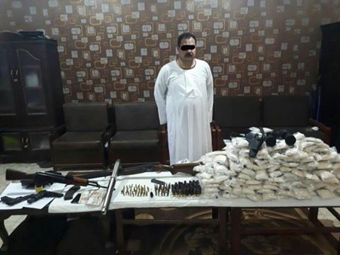 بالتفاصيل والصور...أمن كفر الشيخ يحبط محاولة إغراق السوق بـ536 ألف قرص ”كبتاجون” و5 أسلحة نارية وذخيرة