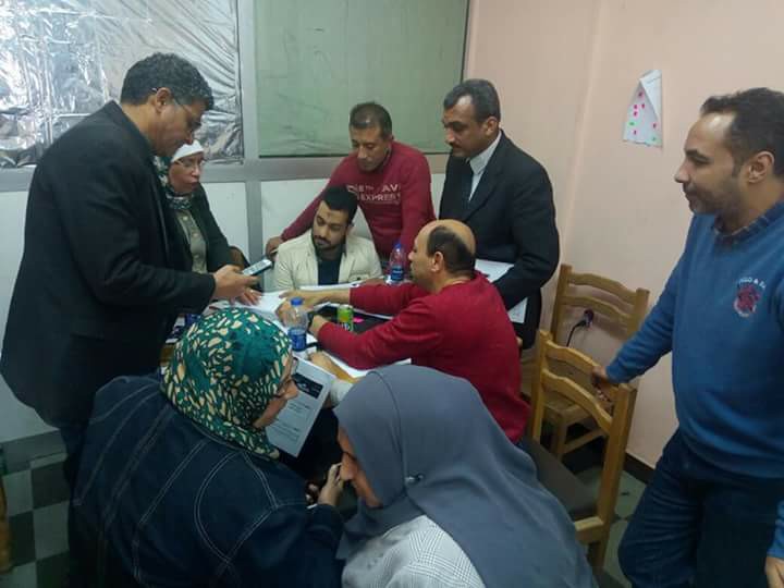 ”شاهين” يتفقد فاعليات ورشة تدريبية بمركز تطوير التعليم الفنى