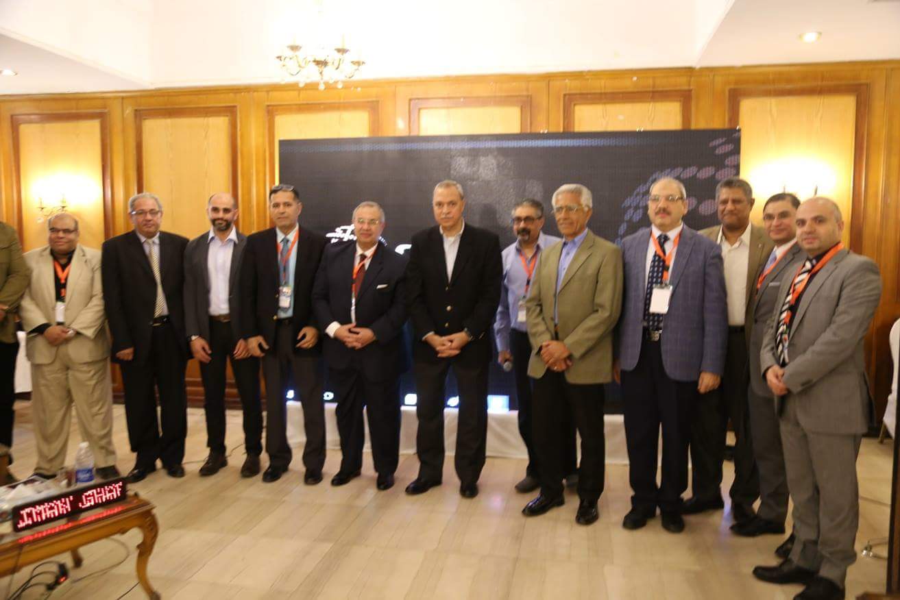 محافظ قنا يشهد ختام مؤتمر القلب الأول