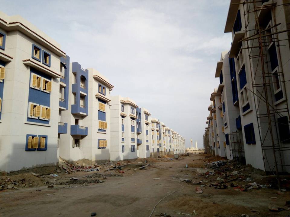 وزير الإسكان: الانتهاء قريباً من تنفيذ 496 وحدة سكنية لسكان المناطق الخطرة بمشروع تطوير الرويسات بجنوب سيناء