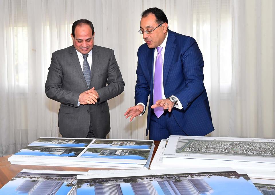 الرئيس السيسي يتابع الموقف التنفيذي للأعمال الإنشائية الجارية بالمدن الجديدة