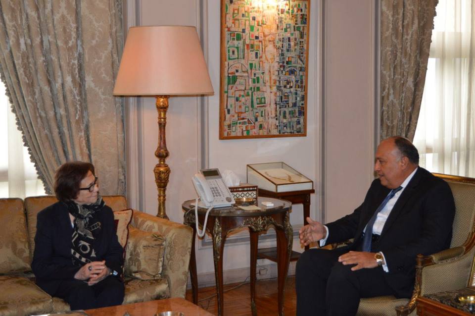 وزير الخارجية يستقبل المناضلة الجزائرية جميلة بوحريد