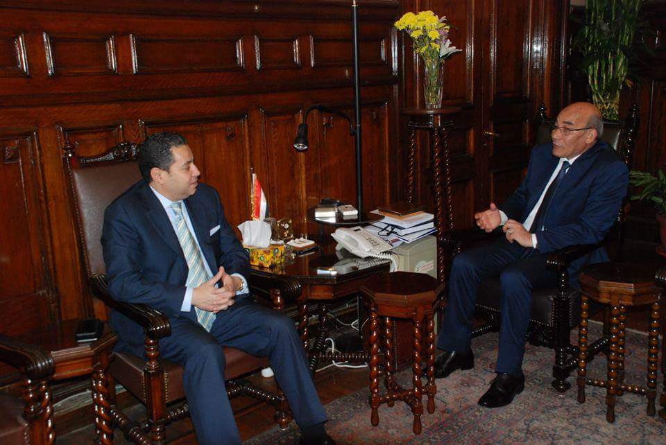 ”الحكومة” تبحث خطة لتطوير المحالج ورفع كفائتها لتحقيق قيمة مضافة للقطن المصري