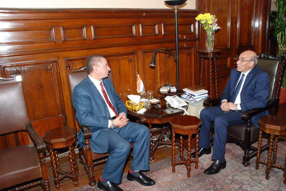 وزير الزراعة ومحافظ كفر الشيخ يبحثان تكثيف التعاون لتحقيق تنمية زراعية شاملة بالمحافظة