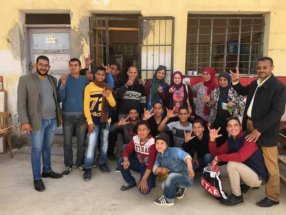 بسمة امل لطلاب الصم والبكم فى مشروع تنمية جنوب الوادى بثقافة بني مزار