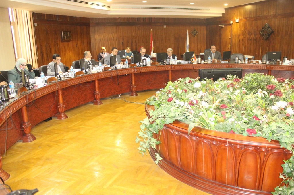 ترقية 11 عضو هيئة تدريس وتعيين 9 مدرسين بجامعة طنطا