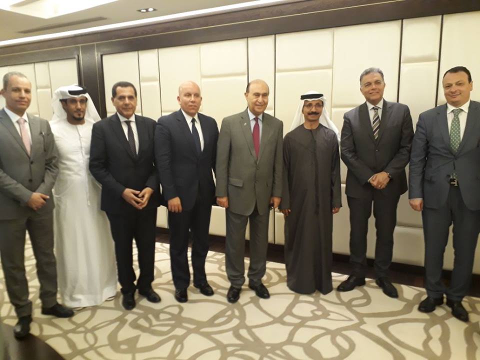 وزير النقل ورئيس هيئة قناة السويس يجتمعان مع رئيس مجموعة موانئ دبي العالمية