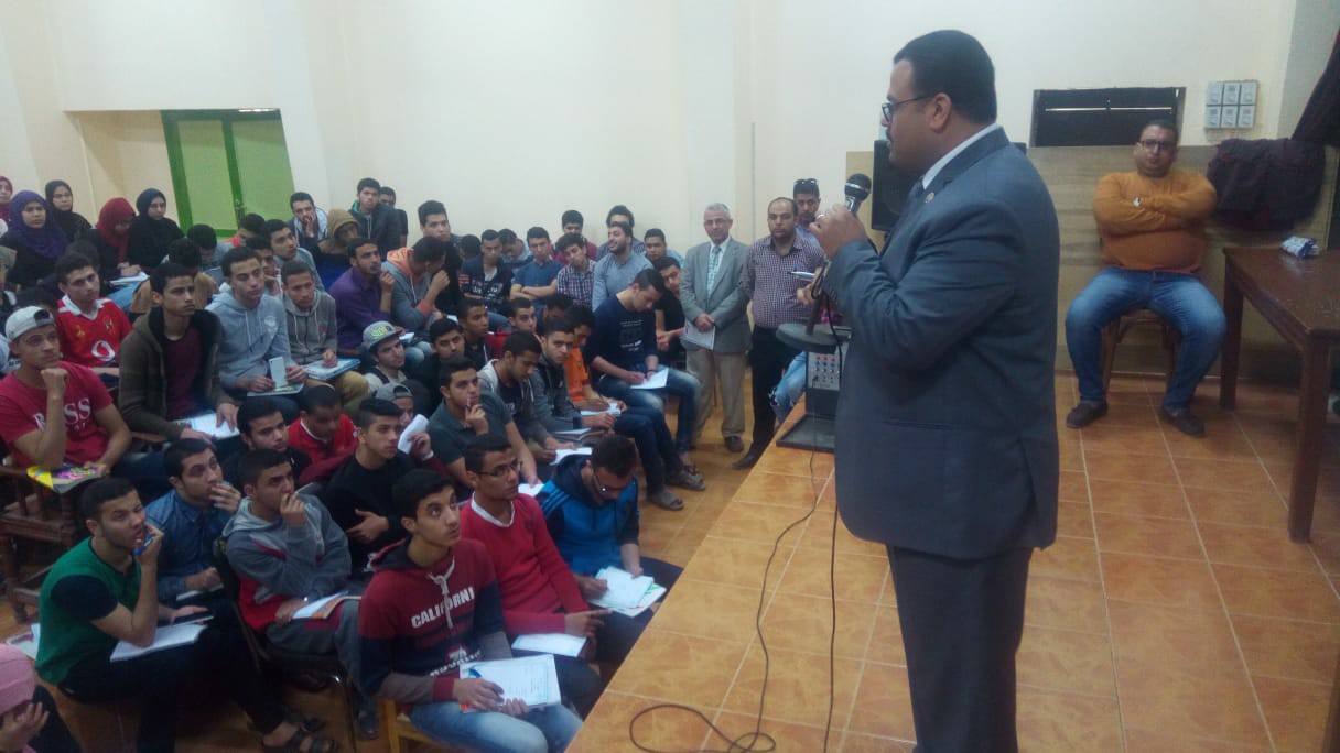 الشباب والرياضة تؤكد أن القوافل التعليمية بمنيا القمح تشهد اقبالا كبيراً