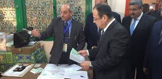 وزير الداخلية يدلى بصوته بالإنتخابات الرئاسية بمدينة نصر