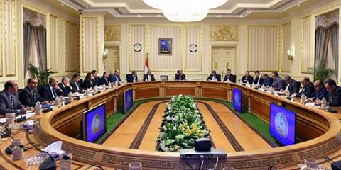 رئيس مجلس الوزراء يتابع الموقف التنفيذى لتطوير وتأمين الموانئ والمنافذ