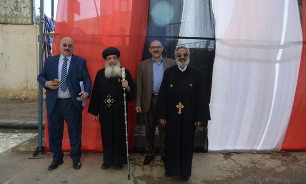 أسقف كنائس المعادي يصوت في اليوم الثاني في الانتخابات الرئاسية 2018