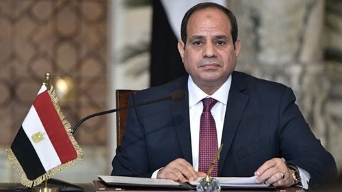 أول رئيس يهنئ السيسي بالفوز في الانتخابات الرئاسية