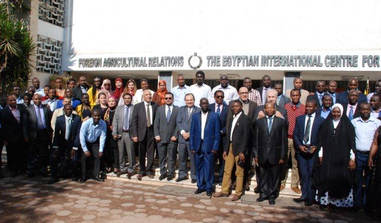 ”الزراعة”: تخريج 80-مبعوث جديد من 46-دولة اتموا 3-برامج تدريبية بالمركز الدولي للزراعة