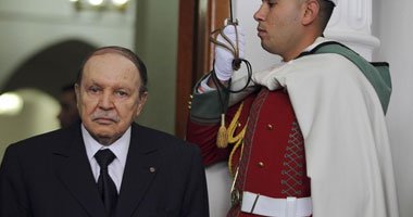 الرئيس الجزائري يهنئ السيسي بفوزه بالانتخابات الرئاسية