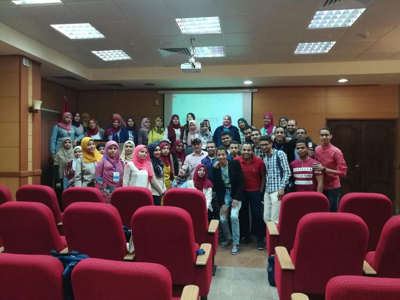 ”البنا” يكلف ”البحوث الزراعية” بتكثيف حملات المرور على الحقول لتوعية المزارعين للتعامل مع التغيرات المناخية المختلفة