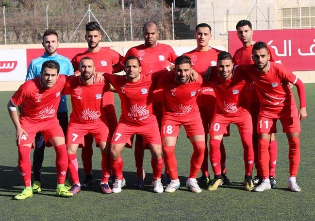 خمسة فرق تتصارع على البقاء في دوري الاولى بغزة غدا