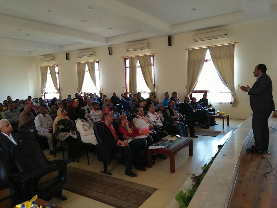 مساعد وزير الشباب والرياضة يفتتح الدورة التدريبية أخصائي شئون مالية