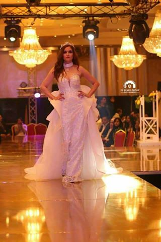 تكريم مهرجان EGY FASHION للسحر والجمال لمصممة الأزياء “صافى المغيث