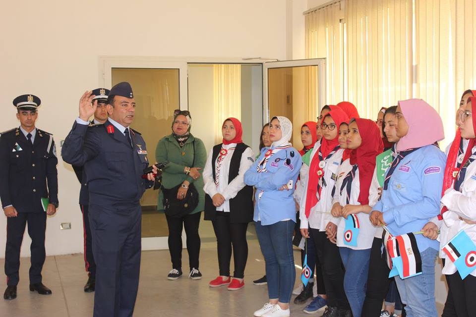 الشباب والرياضة تنفذ زيارات ميدانية للطلائع إلي الكلية الجوية