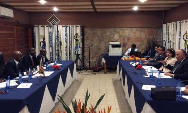 شكري ونظيره البوروندي يناقشان التعاون وأمن المياه