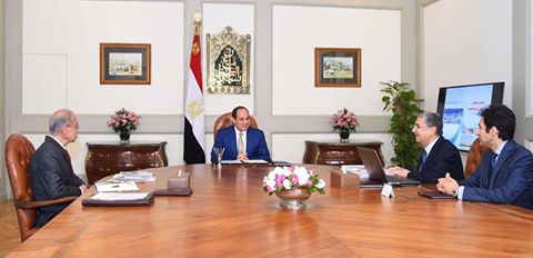 السيسى يوجه بالإسراع فى استكمال خطة الارتقاء بمنظومة الكهرباء في مصر وتطوير بنيتها التحتية