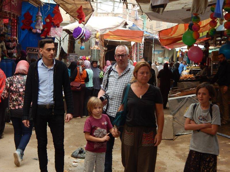 عائلات أمريكية وبريطانية تعيش الحياة في فوه بكفر الشيخ