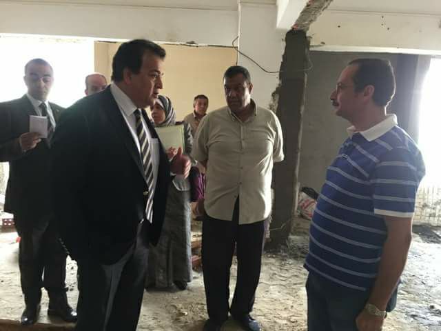 وزير التعليم العالى يتابع أعمال تطوير مبنى الإدارة المركزية للوافدين بحى السفارات بمدينة نصر